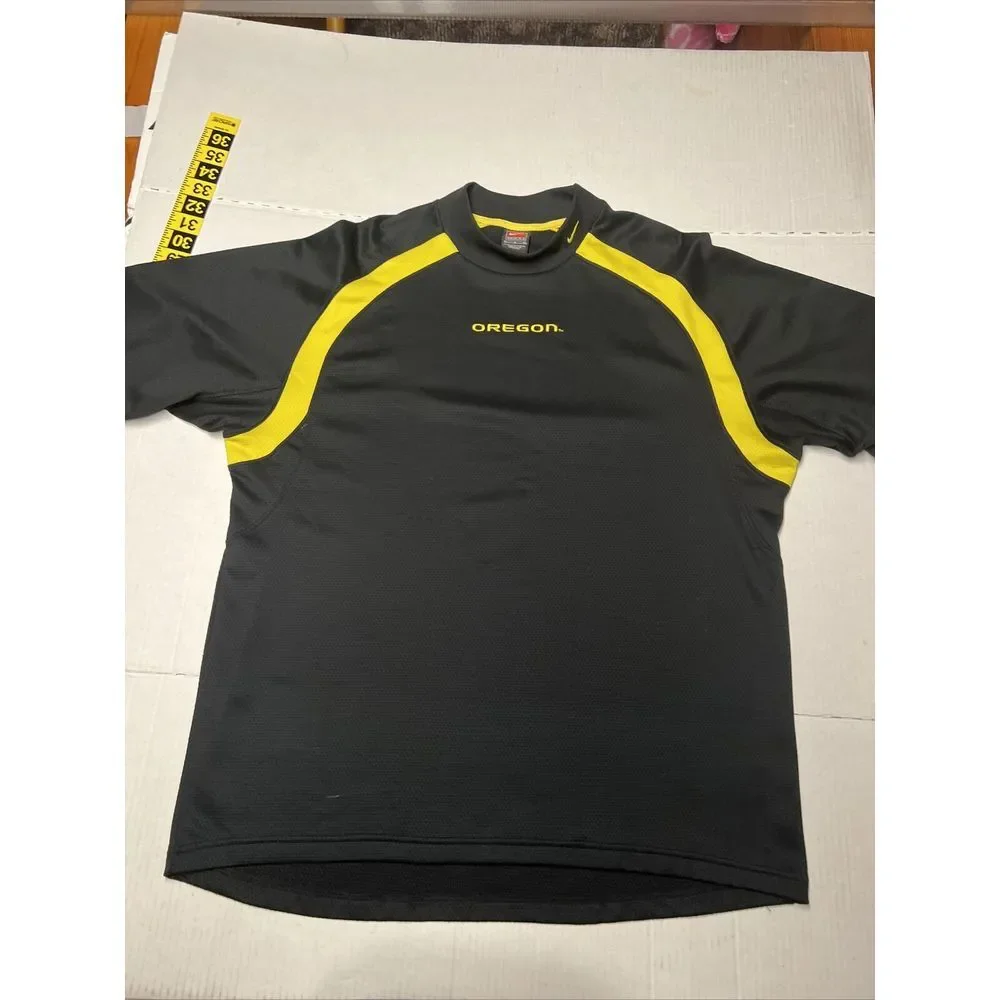 Nike Team Sphere Dry Oregon Ducks Short Sleeve Shirt‎ Men's Large Black Yellow